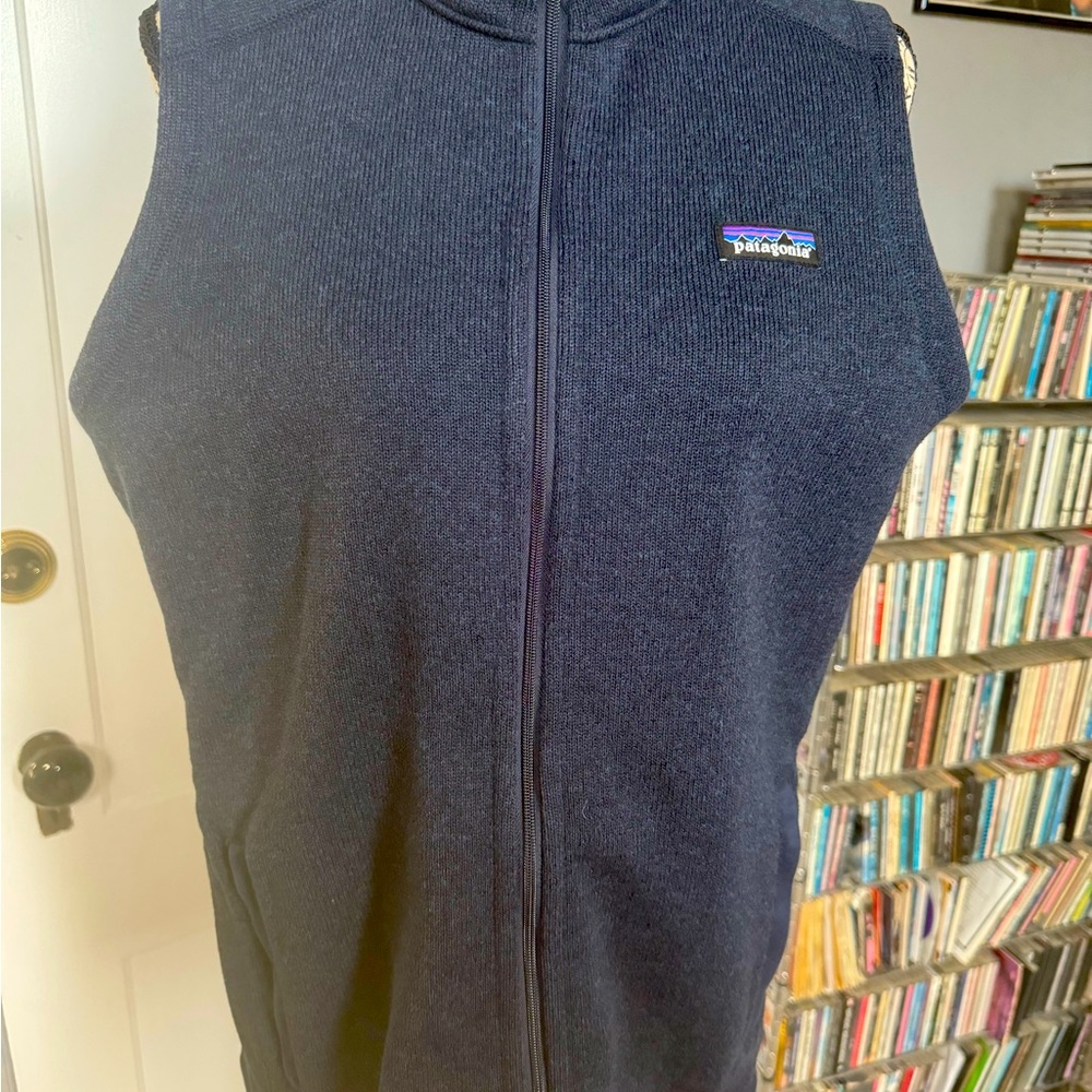 Patagonia better sweater vest women’s size L navy NWT